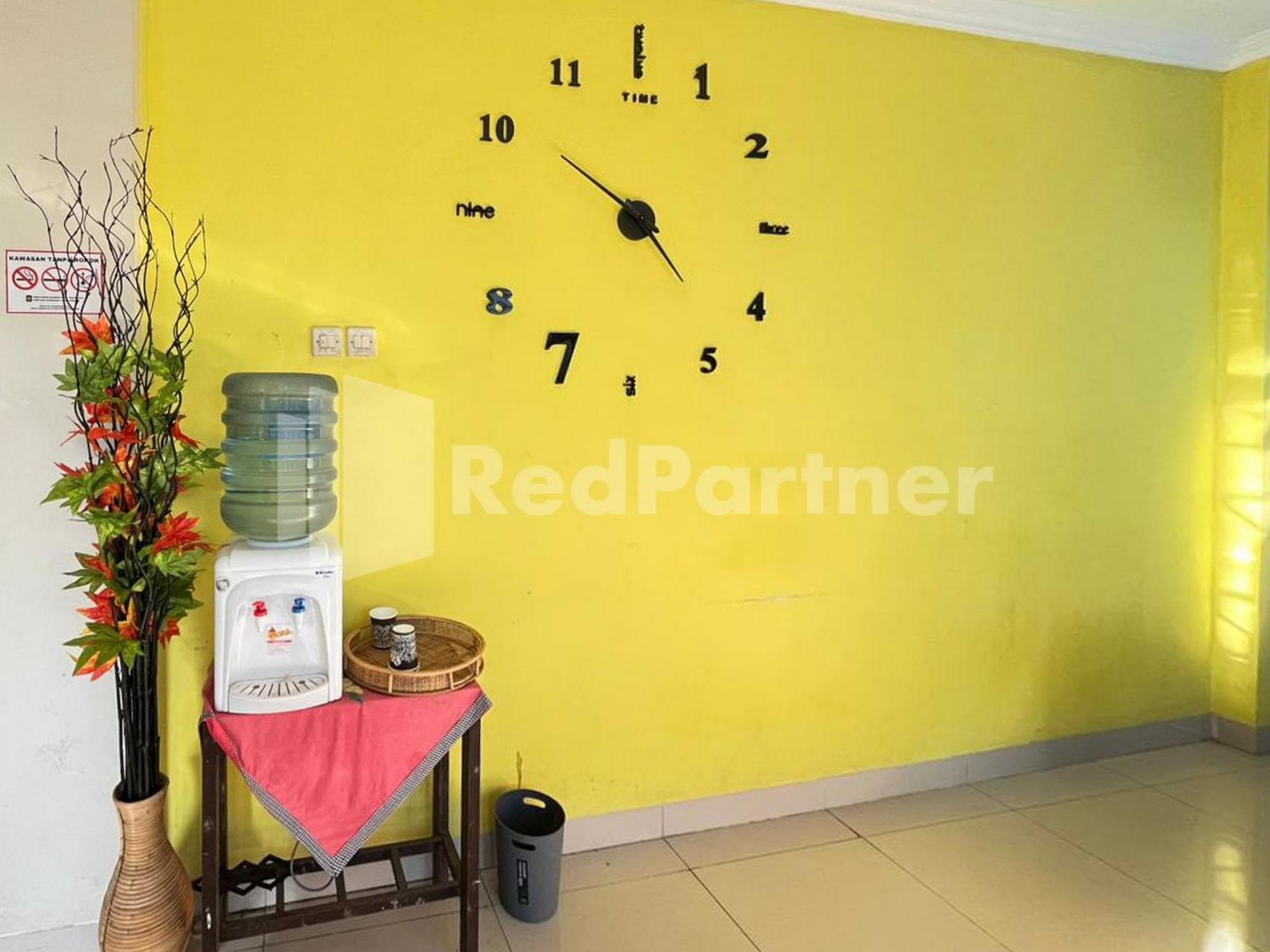 Hotel Andono Near Yia Mitra Reddoorz Temon Zewnętrze zdjęcie